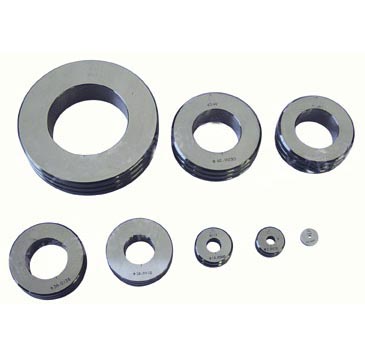 校(xiao)對環(huan)槼及(ji)校(xiao)對(dui)柱